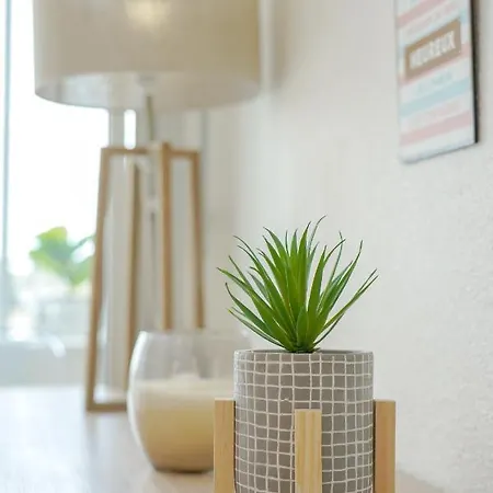 Apartamento 6 Pers Vue Mer-piscine-parking-clim-wifi